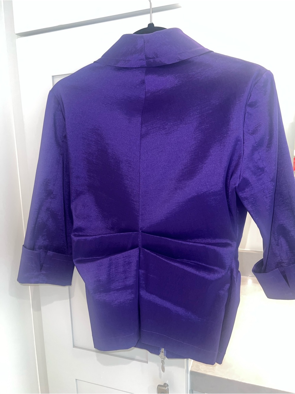 Joseph Ribkoff Purple Satin Ruched Jacket-LIKE NEW • DISCOUNTED PRICE - Picture 9 of 11